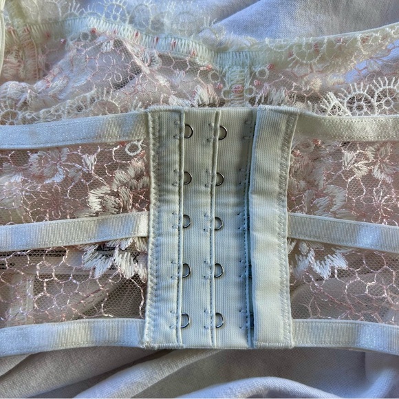 Free People Lyric Lace Sheer Bralette – Ivory, Size M - Picture 8 of 9